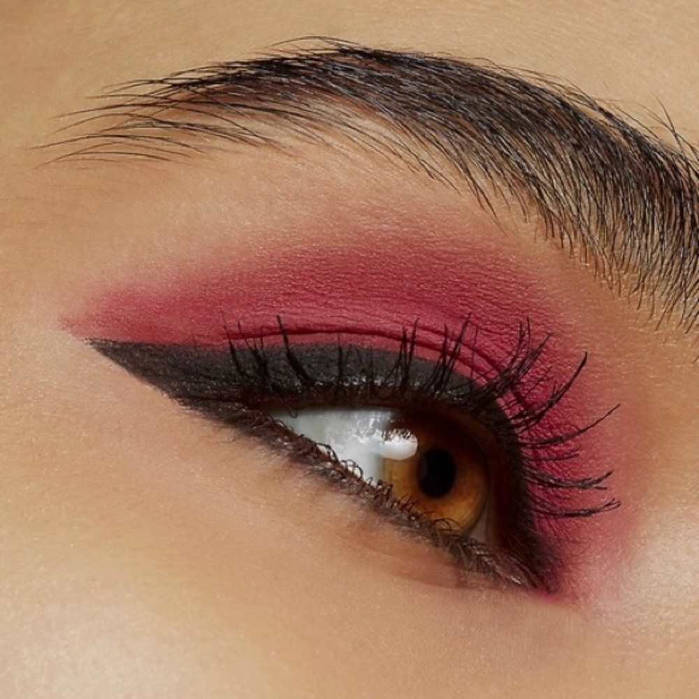 MAC Eye Shadow - Fall In Love - Picture 11 of 16